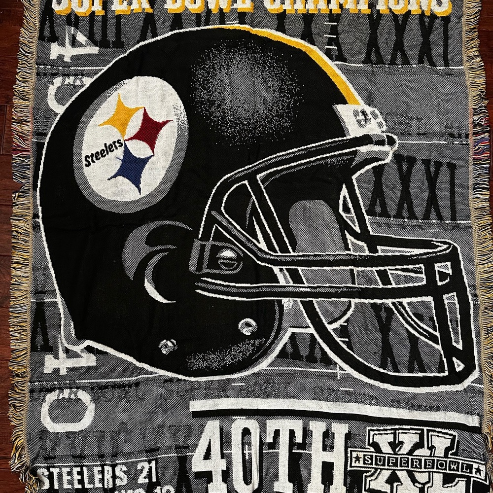 Pittsburgh Steelers Super Bowl Champions Triple Woven Tapestry Throw/Blanket